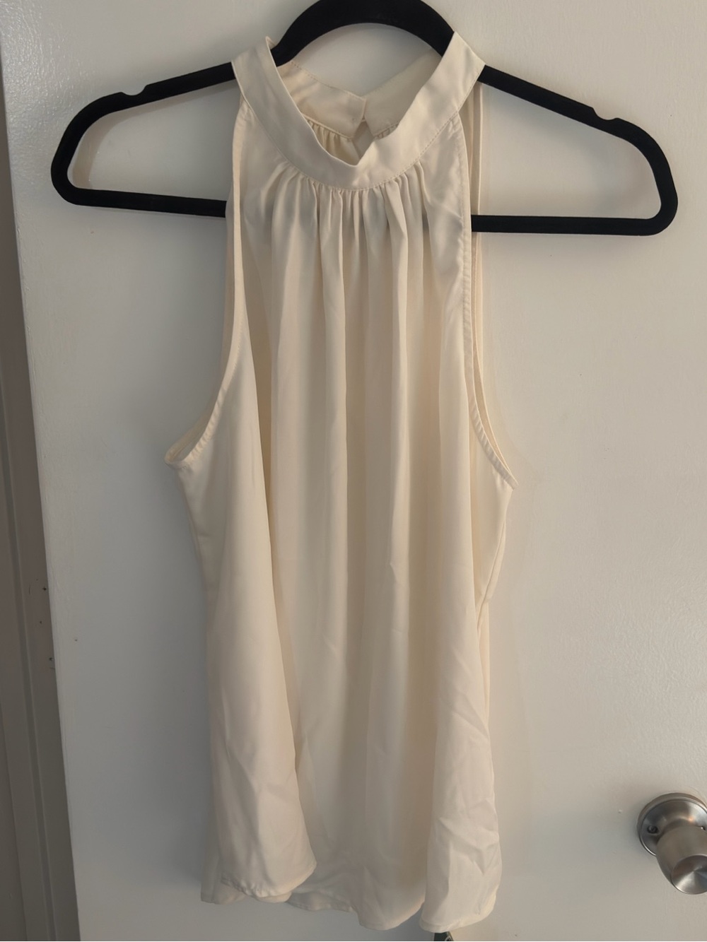 HALARA Cream High-Neck Gathered Sleeveless Camisole
